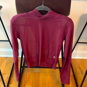 Born Primitive Resiliency Mesh Hoodie color Merlot size Medium